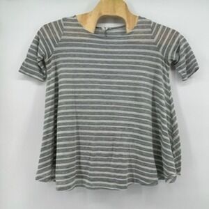 PPLA Clothing Gray & White Striped Short‎ Sleeve Tunic Top - Women's Size M